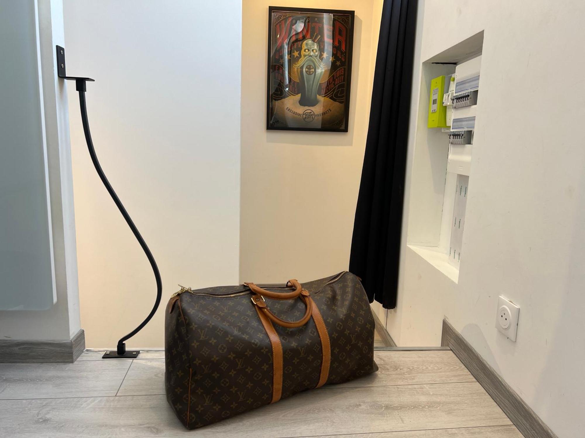 BELLEVUE Appartement sous les toits hypercentre climatisé Dole Esterno foto
